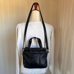 Vintage 90s Black Leather Crossbody Purse OS